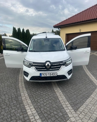 Renault Kangoo cena 89000 przebieg: 17000, rok produkcji 2022 z Konin małe 596